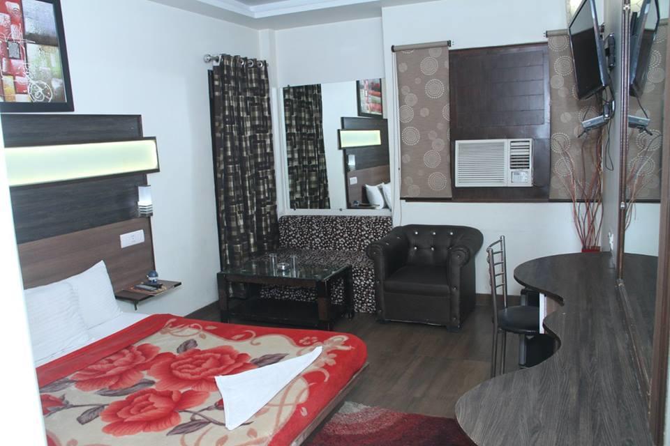 Dreamz Suites New Delhi Luaran gambar